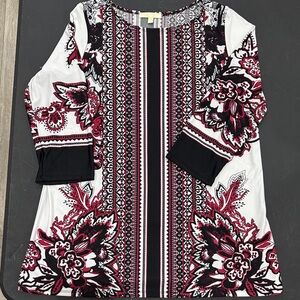 Elegant Floral Women's Tunic - Black, Red, and White